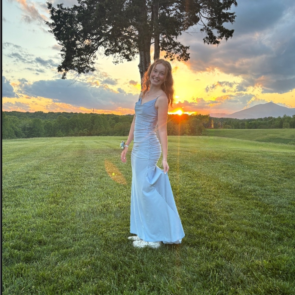 long maxi light blue bodycon sleeveless formal dress